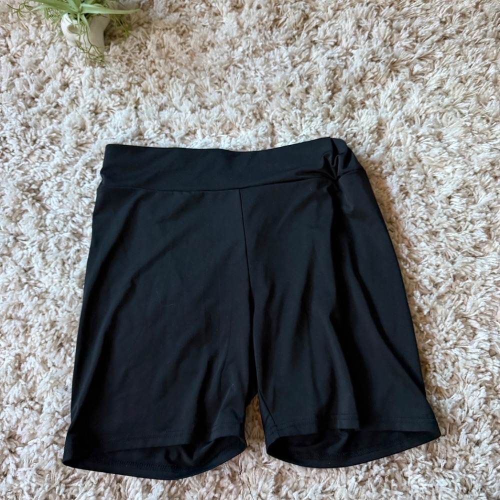 Women's Black Bike biker long sleek athletic sporty cute Shorts comfort and styl - Picture 3 of 3